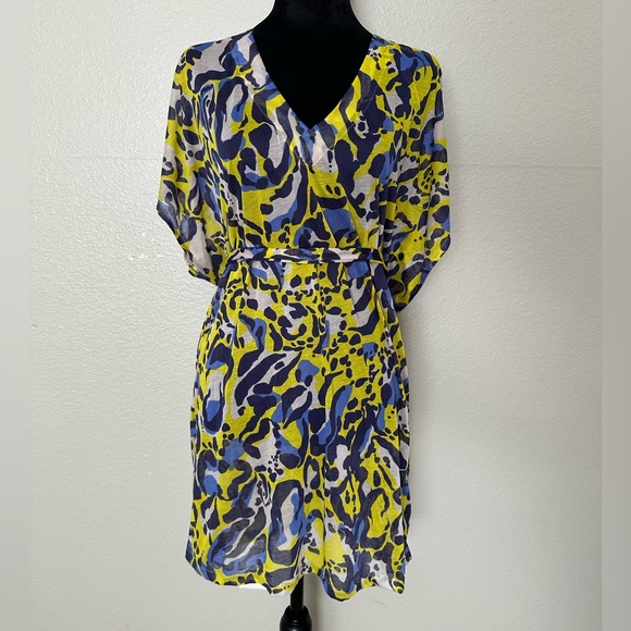 H&M beach tunic Like New Light Trendy Beach Cover Dress - Picture 1 of 8